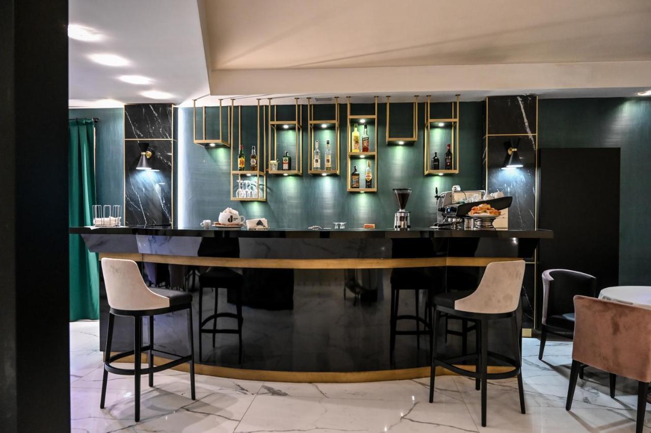 Roma Domus Hotel Ponzano Romano Esterno foto