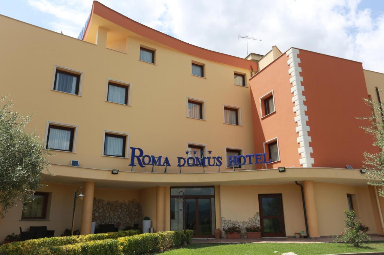 Roma Domus Hotel Ponzano Romano Esterno foto