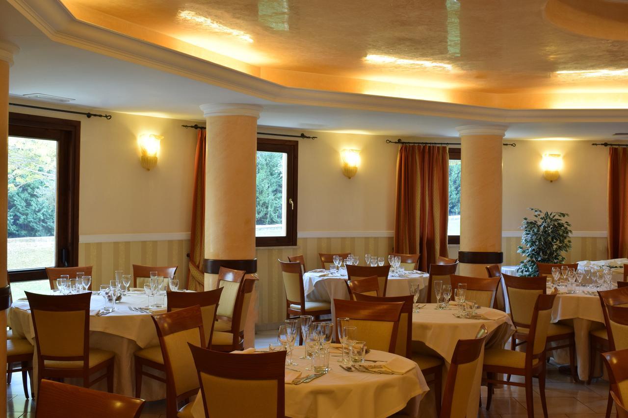 Roma Domus Hotel Ponzano Romano Esterno foto